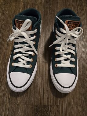 Converse All Star High Top Sneakers in Dark Green